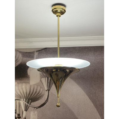 Lampa wisząca Bauhaus-Art Deco D1932 wykonana z litego mosiądzu i matowego szkła Ø 45 cm w stylu lat 30.