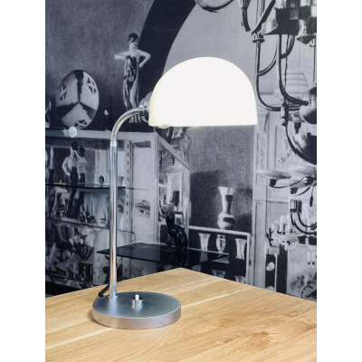 Lampa biurkowa T1910 w stylu Bauhaus mosiądz niklowany na mat i połysk